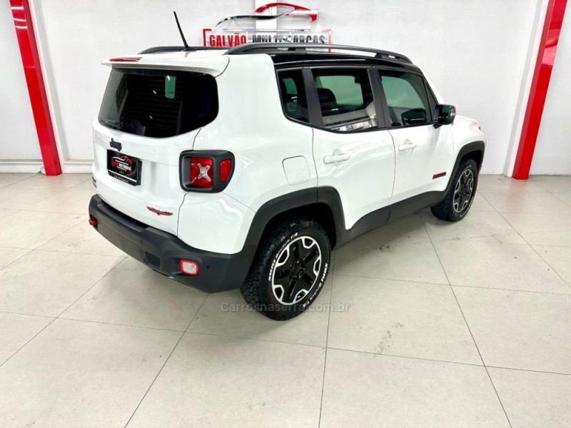 RENEGADE 2.0 16V TURBO DIESEL TRAILHAWK 4P 4X4 AUTOMÁTICO - 2016 - CAXIAS DO SUL