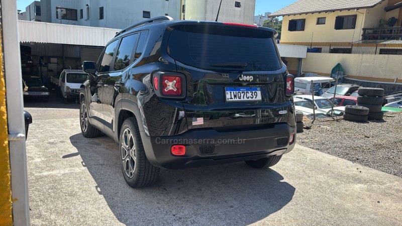 RENEGADE 1.8 16V FLEX LONGITUDE 4P AUTOMÁTICO - 2016 - CAXIAS DO SUL
