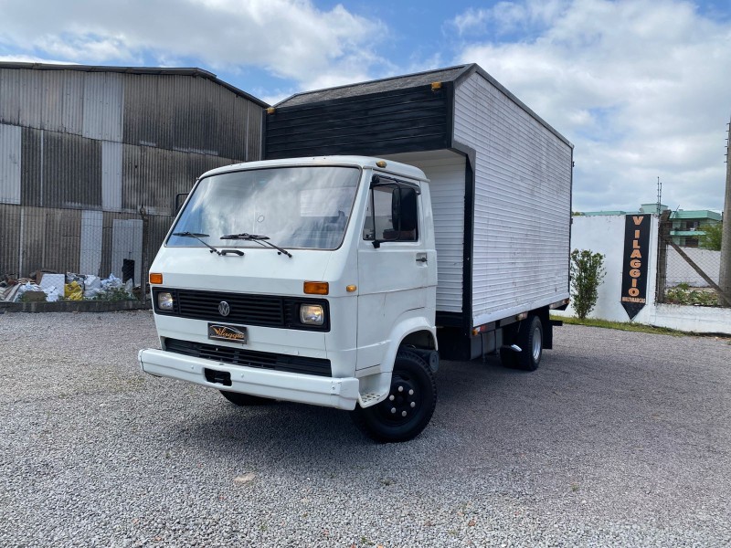 VOLKSWAGEN - 7.90 - 1987/1987 - Branca - R$ 70.000,00