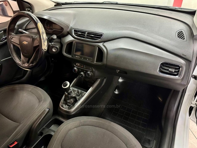 ONIX 1.4 MPFI LT 8V FLEX 4P MANUAL - 2013 - CAXIAS DO SUL