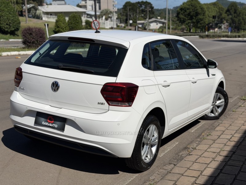 POLO 1.6 MSI TOTAL FLEX MANUAL  - 2020 - NOVA PRATA