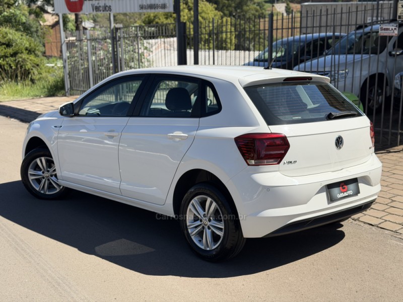 POLO 1.6 MSI TOTAL FLEX MANUAL  - 2020 - NOVA PRATA