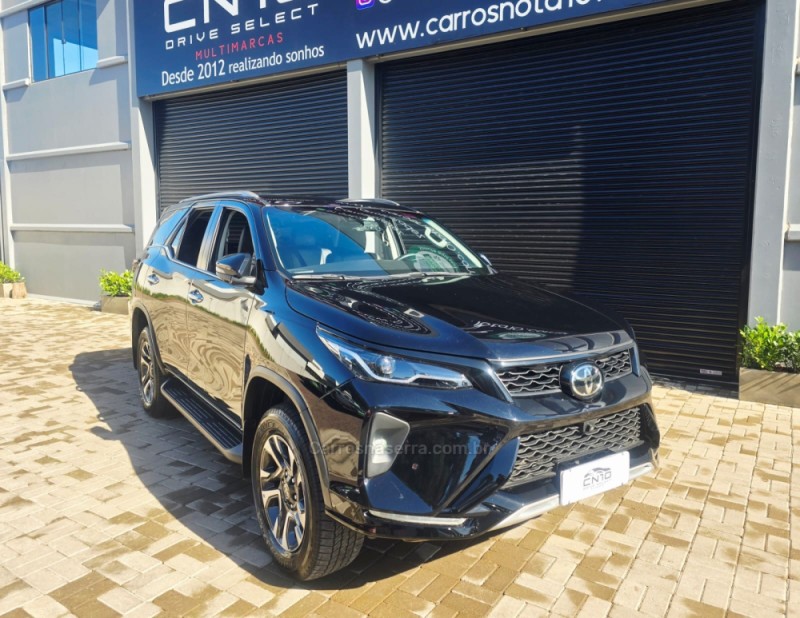 hilux sw4 2.8 4x4 srx platinum turbo 7 lugares diesel 4p automatico 2024 lajeado
