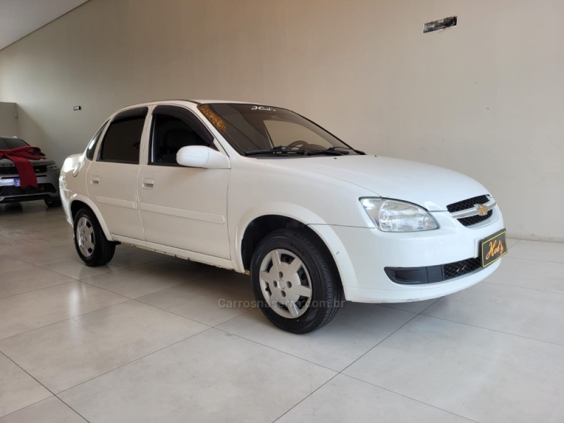 CLASSIC 1.0 MPFI LS 8V FLEX 4P MANUAL - 2016 - CANELA