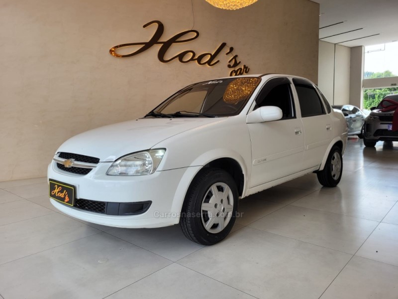CLASSIC 1.0 MPFI LS 8V FLEX 4P MANUAL - 2016 - CANELA