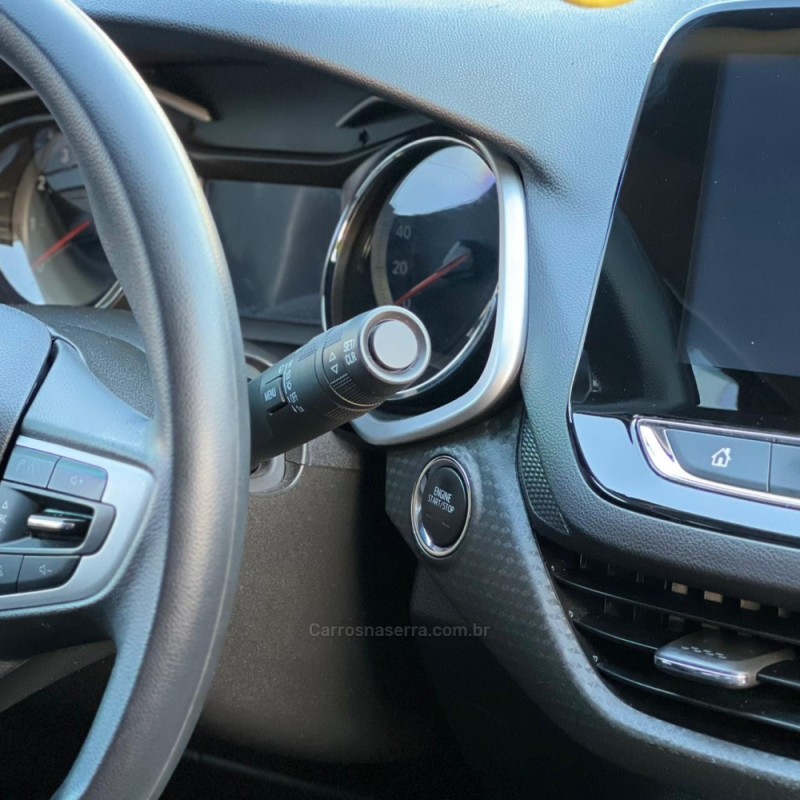 ONIX 1.0 LTZ 12V TURBO FLEX 4P MANUAL - 2023 - ESTâNCIA VELHA