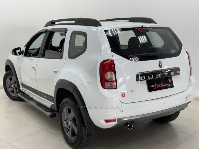 DUSTER 2.0 DYNAMIQUE 4X2 16V FLEX 4P MANUAL - 2015 - SANTA CRUZ DO SUL