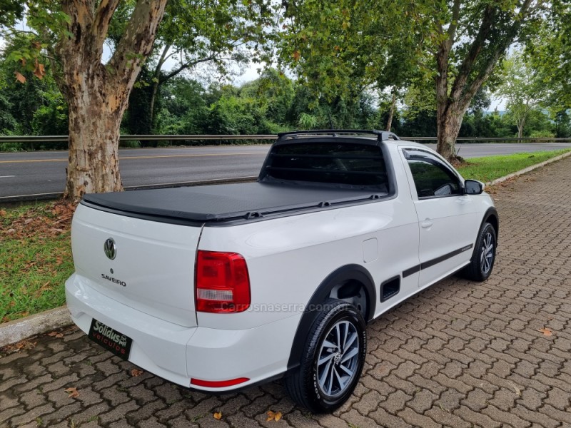 SAVEIRO 1.6 MI TRENDLINE CS 8V FLEX 2P MANUAL - 2021 - DOIS IRMãOS