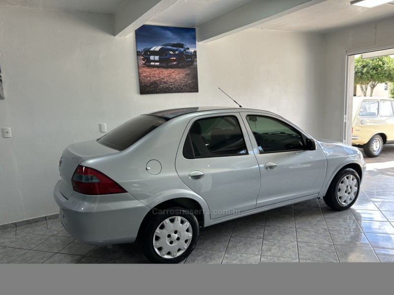 PRISMA 1.0 MPFI VHCE MAXX 8V FLEX 4P MANUAL - 2010 - NOVA PRATA