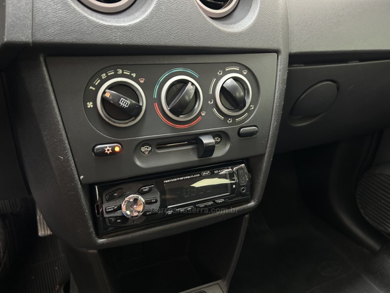 PRISMA 1.0 MPFI VHCE MAXX 8V FLEX 4P MANUAL - 2010 - NOVA PRATA