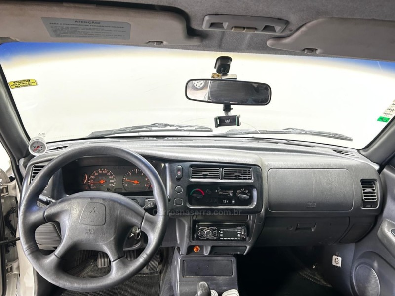 L200 2.5 GL 4X4 CD 8V TURBO DIESEL 4P MANUAL - 2012 - CAXIAS DO SUL