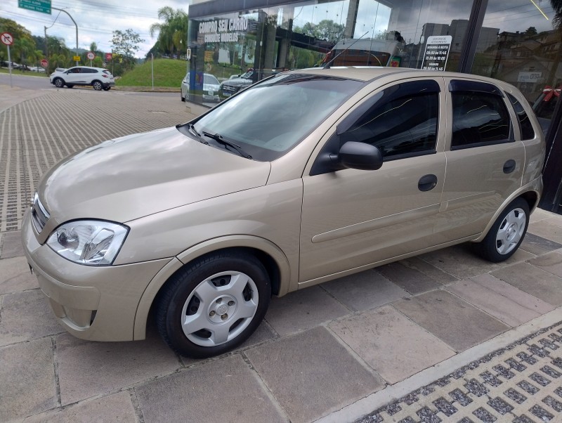 corsa 1.4 mpfi maxx 8v flex 4p manual 2012 caxias do sul