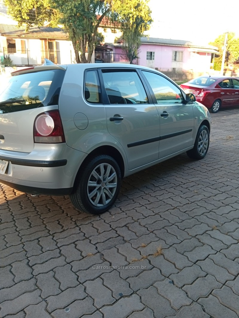 POLO 1.6 MI 8V GASOLINA 4P MANUAL - 2008 - PASSO FUNDO