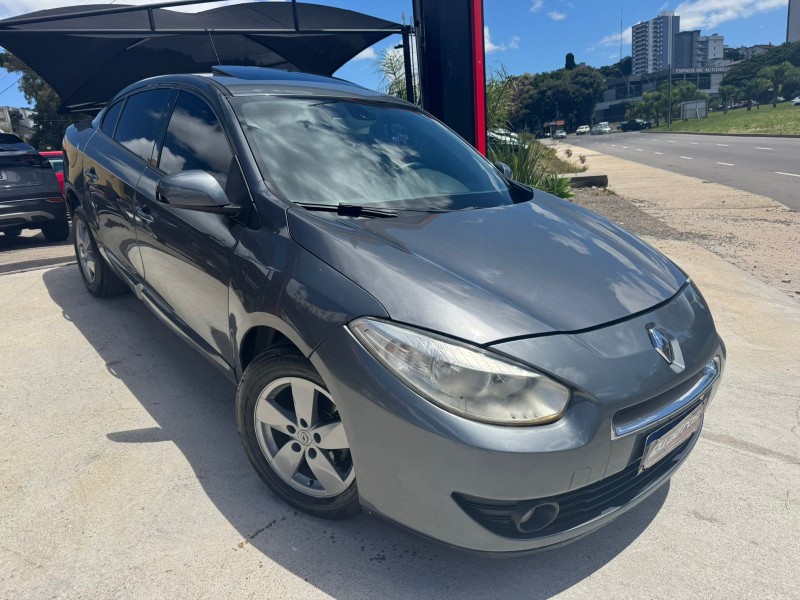 fluence 2.0 dynamique 16v flex 4p automatico 2014 caxias do sul