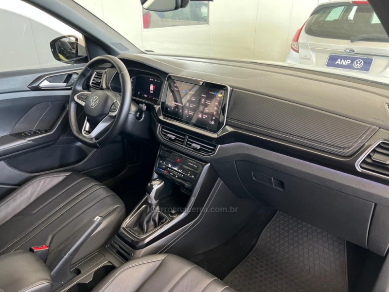 T-CROSS 1.4 HIGHLINE TSI 16V FLEX 4P AUTOMÁTICO - 2025 - NOVA PETRóPOLIS
