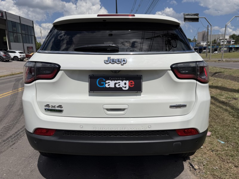 COMPASS 2.0 16V DIESEL LONGITUDE 4X4 AUTOMÁTICO - 2018 - CAXIAS DO SUL