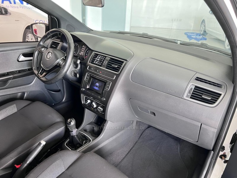 FOX 1.6 MSI TOTAL FLEX CONNECT 4P MANUAL - 2017 - NOVA PETRóPOLIS