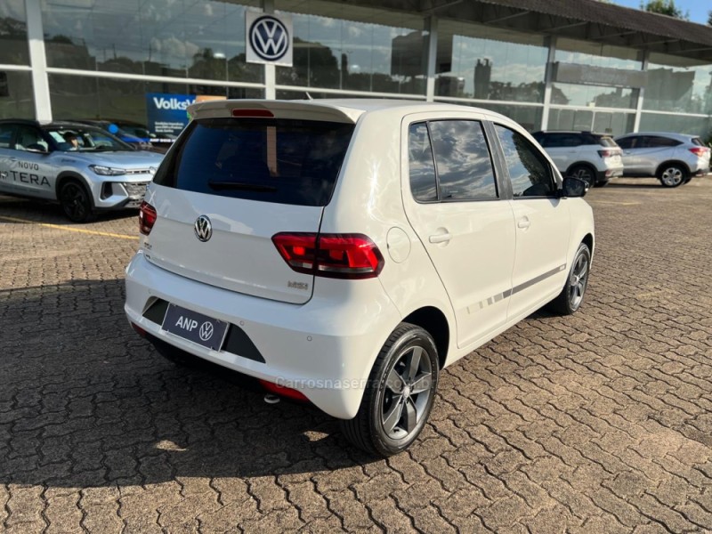 FOX 1.6 MSI TOTAL FLEX CONNECT 4P MANUAL - 2017 - NOVA PETRóPOLIS