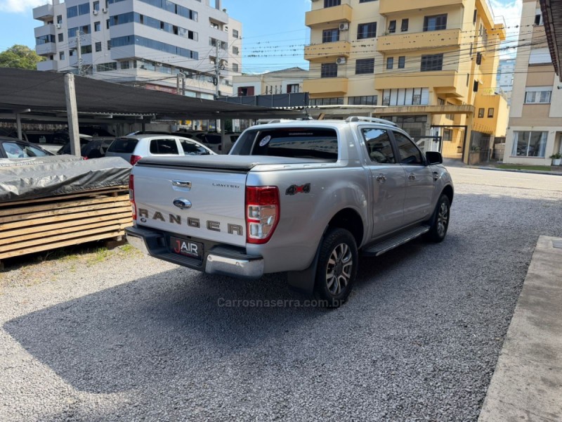 RANGER 3.2 LIMITED PLUS 4X4 CD 20V DIESEL 4P AUTOMÁTICO - 2023 - GARIBALDI