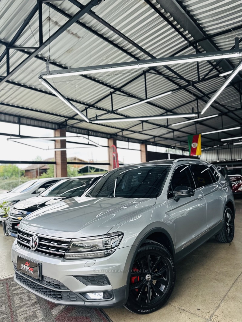 TIGUAN 1.4 ALLSPACE COMFORT 250 TSI FLEX 4P