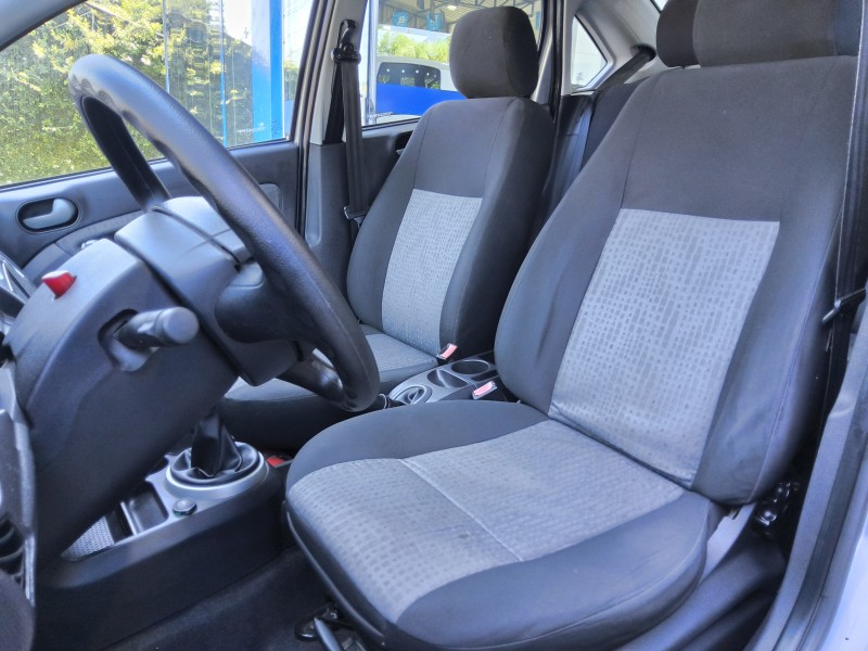 FIESTA 1.6 ROCAM SE SEDAN 8V FLEX 4P MANUAL - 2014 - SãO SEBASTIãO DO CAí