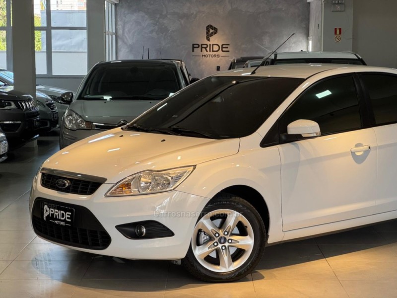 FOCUS 2.0 GLX 16V FLEX 4P MANUAL - 2013 - CAXIAS DO SUL