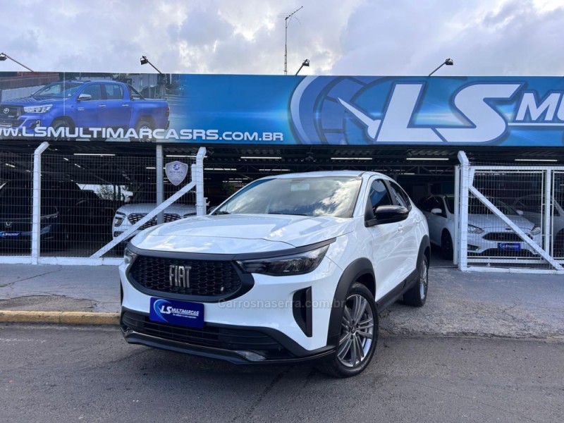 fastback 1.0 200 turbo drive flex 4p automatico 2024 venancio aires