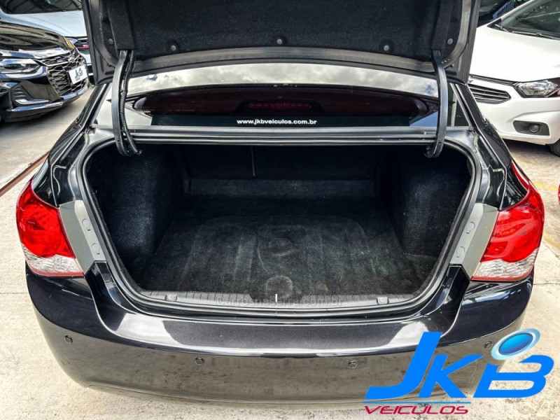 CRUZE 1.8 LT SPORT6 16V FLEX 4P AUTOMÁTICO - 2013 - NOVO HAMBURGO