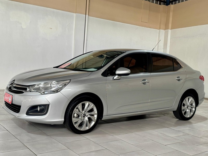 C4 LOUNGE 1.6 TENDANCE 16V TURBO FLEX 4P AUTOMÁTICO - 2017 - ESTâNCIA VELHA