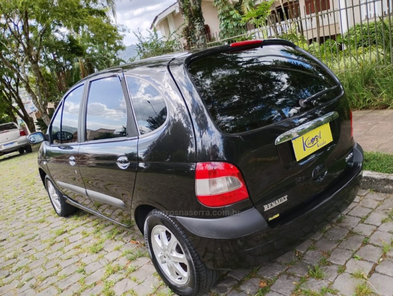 SCÉNIC  - 2008 - SAPIRANGA