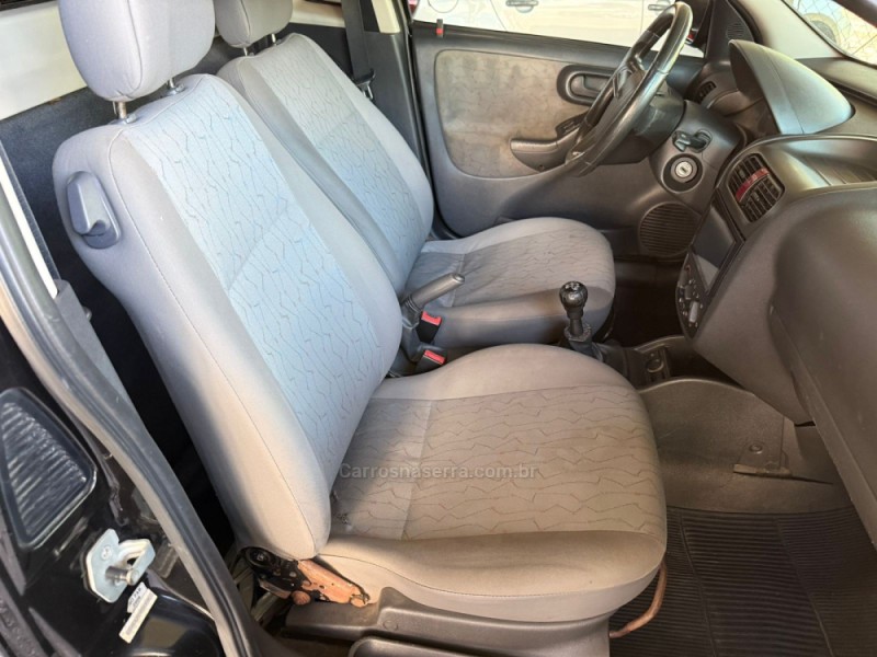 MONTANA 1.8 MPFI CONQUEST CS 8V FLEX 2P MANUAL - 2007 - FARROUPILHA