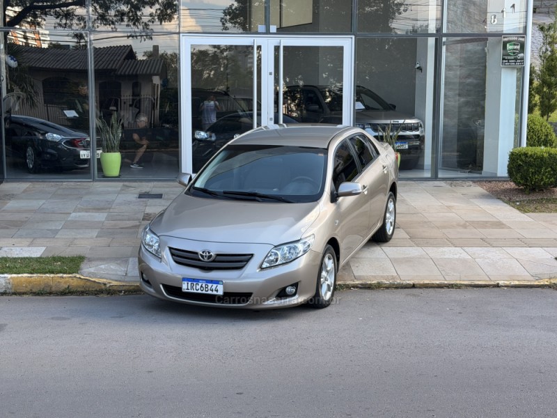 COROLLA 2.0 XEI 16V FLEX 4P AUTOMÁTICO - 2011 - FARROUPILHA