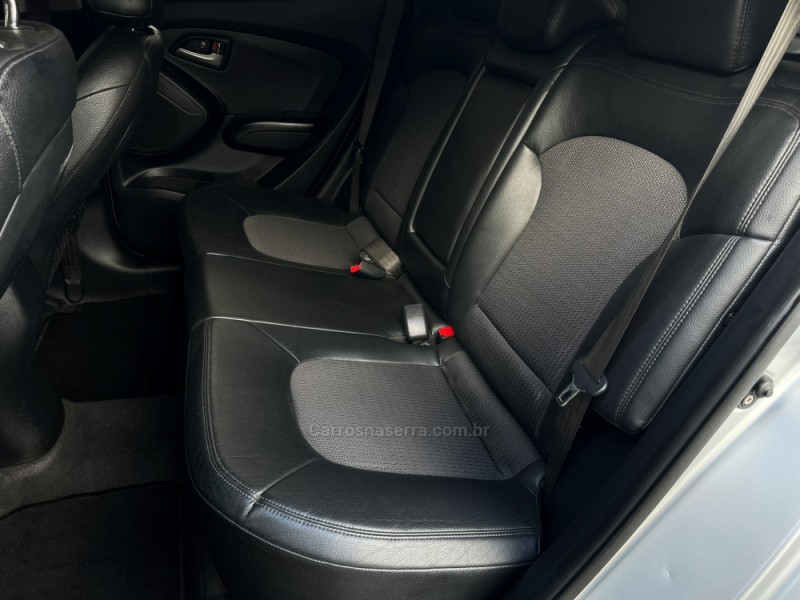 IX35 2.0 MPI 4X2 16V FLEX 4P MANUAL - 2012 - SAPIRANGA