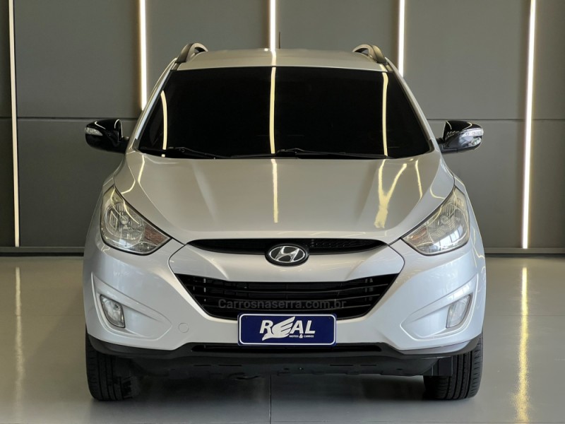 IX35 2.0 MPI 4X2 16V FLEX 4P MANUAL - 2012 - SAPIRANGA