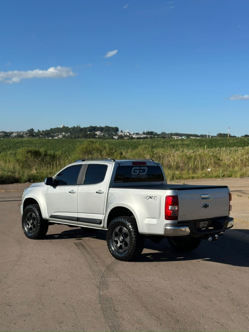 S10 2.8 LTZ 4X4 CD TURBO DIESEL 4P AUTOMÁTICO - 2014 - PASSO FUNDO