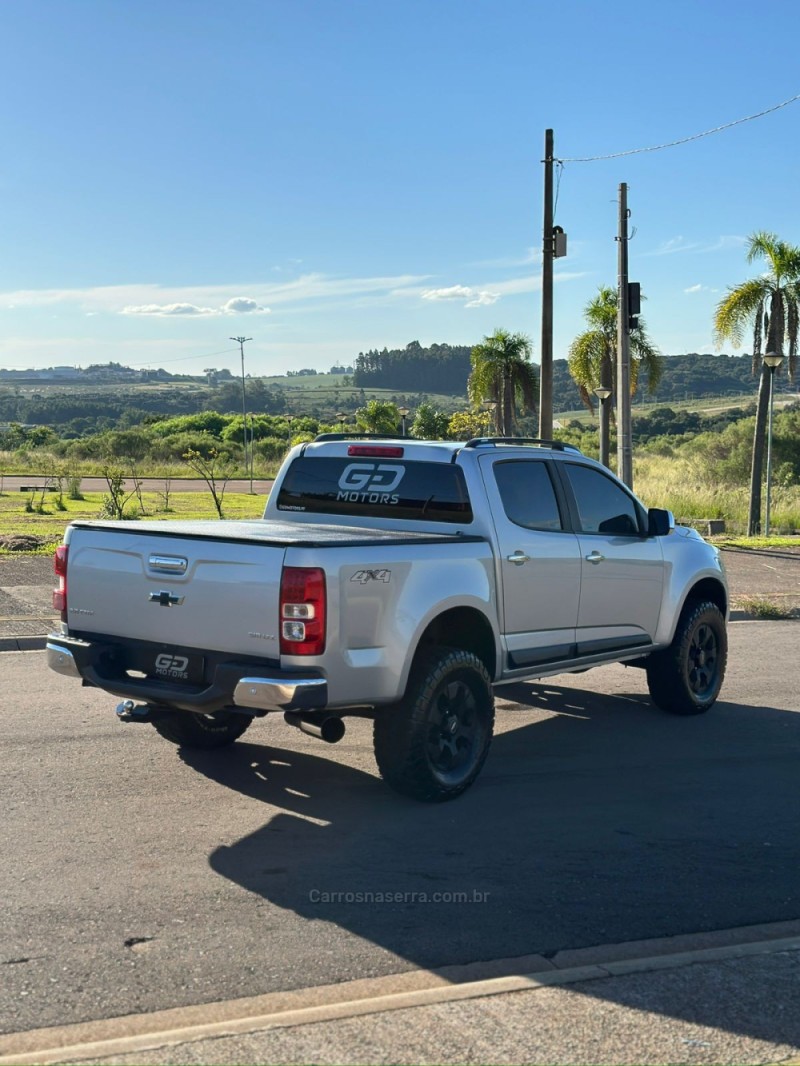 S10 2.8 LTZ 4X4 CD TURBO DIESEL 4P AUTOMÁTICO - 2014 - PASSO FUNDO