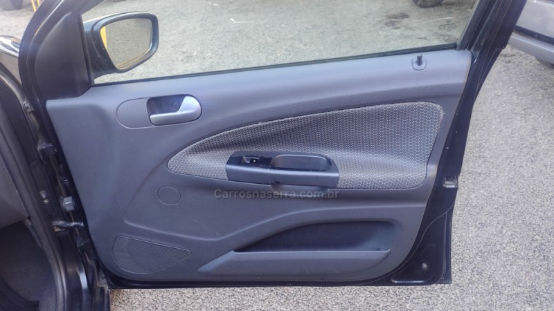 GOL  - 2011 - SAPIRANGA