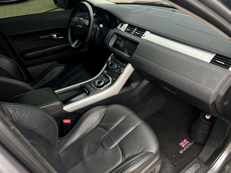 RANGE ROVER EVOQUE 2.0 DYNAMIC 4WD 16V GASOLINA 4P AUTOMÁTICO - 2013 - SAPIRANGA