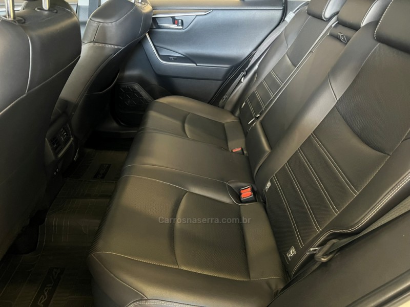 RAV4 2.5 SX 4WD HÍBRIDO 4P AUTOMÁTICO - 2019 - SAPIRANGA
