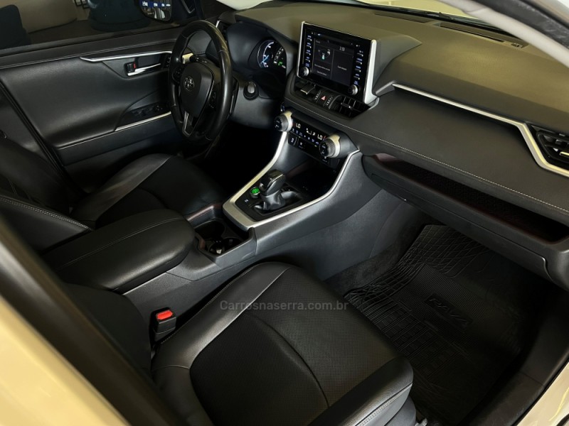 RAV4 2.5 SX 4WD HÍBRIDO 4P AUTOMÁTICO - 2019 - SAPIRANGA