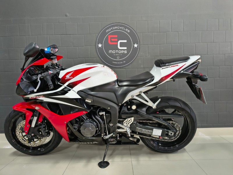 cbr 600rr  2008 caxias do sul