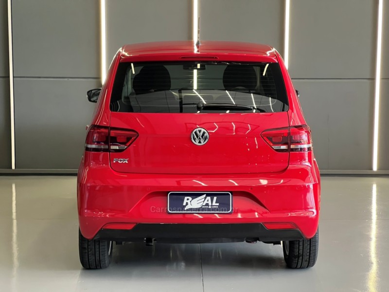 FOX 1.6 CONNECT 8V FLEX 4P MANUAL - 2021 - SAPIRANGA