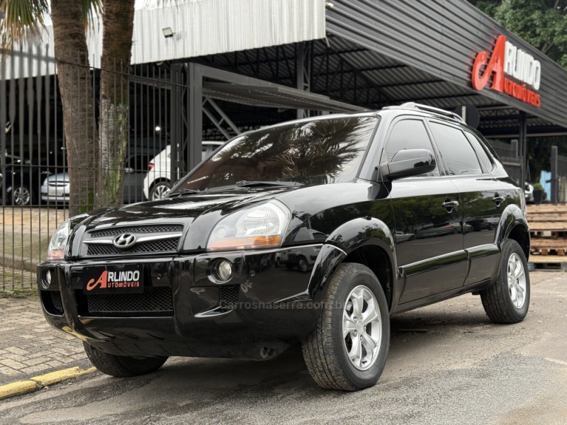 TUCSON 2.0 MPFI GL 16V 2WD GASOLINA 4P AUTOMÁTICO - 2009 - PAROBé