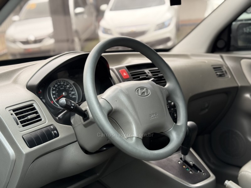 TUCSON 2.0 MPFI GL 16V 2WD GASOLINA 4P AUTOMÁTICO - 2009 - PAROBé