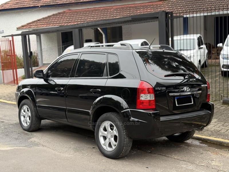 TUCSON 2.0 MPFI GL 16V 2WD GASOLINA 4P AUTOMÁTICO - 2009 - PAROBé