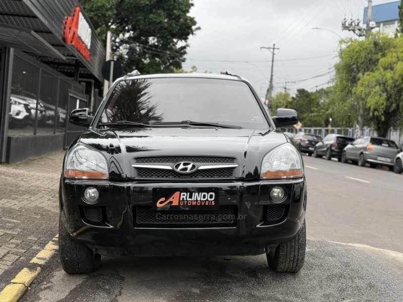 TUCSON 2.0 MPFI GL 16V 2WD GASOLINA 4P AUTOMÁTICO - 2009 - PAROBé