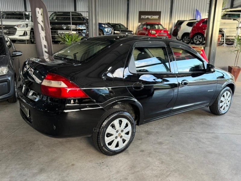 PRISMA 1.4 MPFI MAXX 8V FLEX 4P MANUAL - 2011 - CAMPO BOM