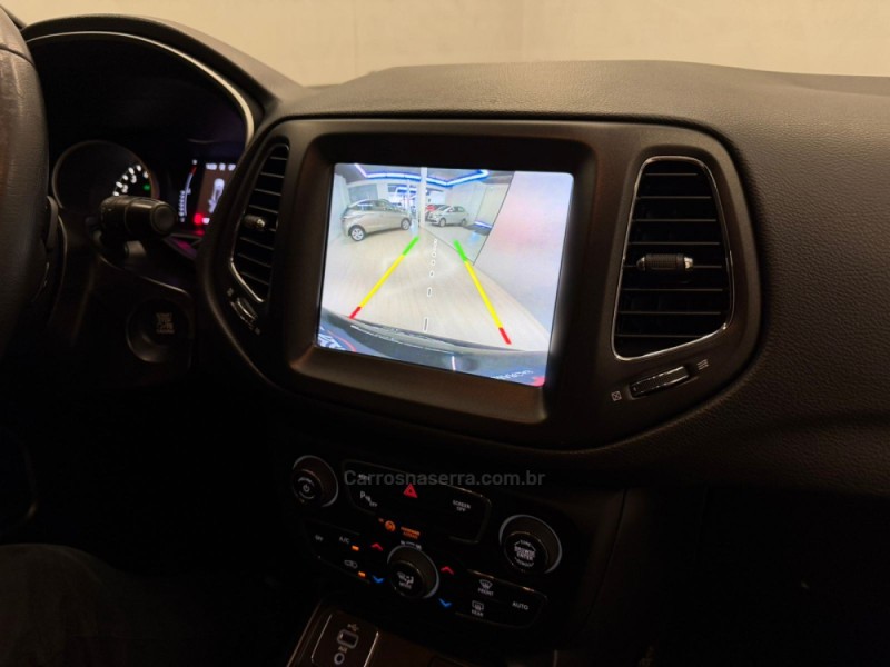 COMPASS 2.0 16V FLEX LONGITUDE AUTOMÁTICO - 2018 - CAXIAS DO SUL