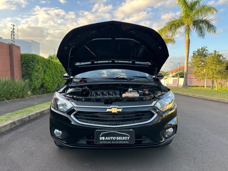 ONIX 1.4 MPFI LT 8V FLEX 4P MANUAL - 2018 - SãO LEOPOLDO