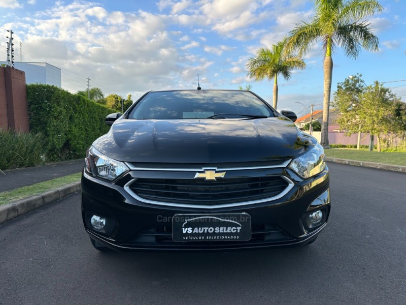 ONIX 1.4 MPFI LT 8V FLEX 4P MANUAL - 2018 - SãO LEOPOLDO